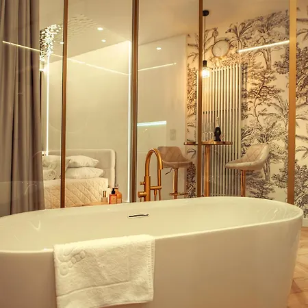 Luxury Jacuzzi Apartament