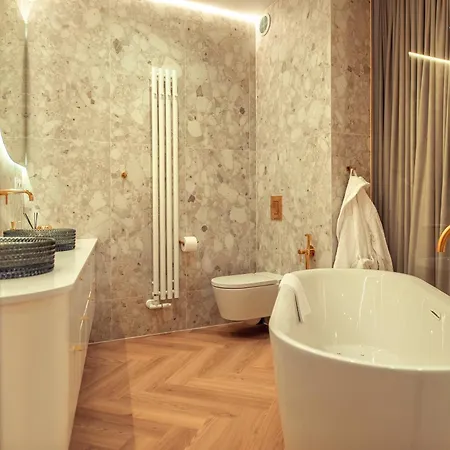 Apartment Luxury Jacuzzi