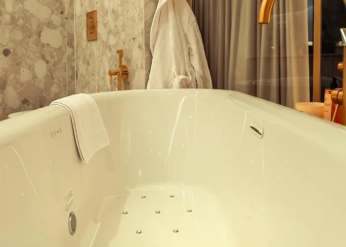 Luxury Jacuzzi Lägenhet *