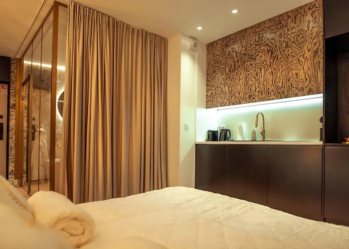 Luxury Jacuzzi Apartament *